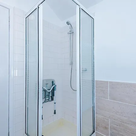 Broughton Haven - 5br House With Spacious Parking Ferienhaus Skipton