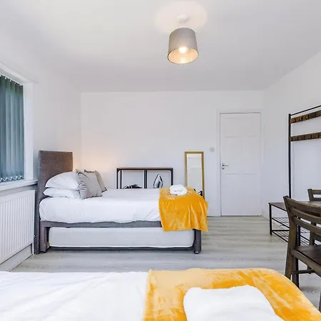 Ferienhaus Broughton Haven - 5br House With Spacious Parking *
