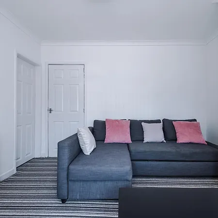 Broughton Haven - 5br House With Spacious Parking * Skipton