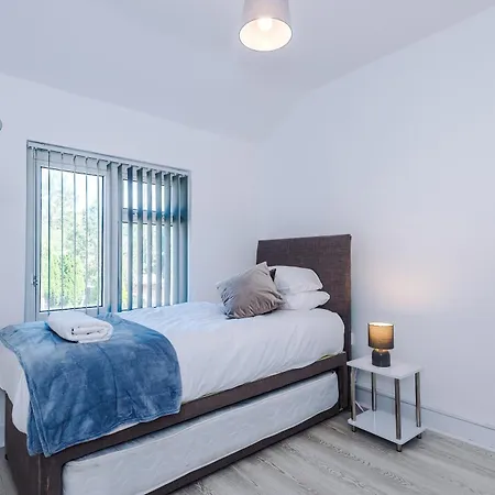 Ferienhaus Broughton Haven - 5br House With Spacious Parking *