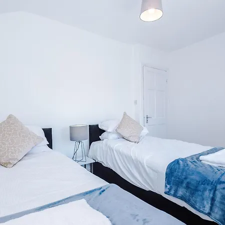 Broughton Haven - 5br House With Spacious Parking Ferienhaus Skipton