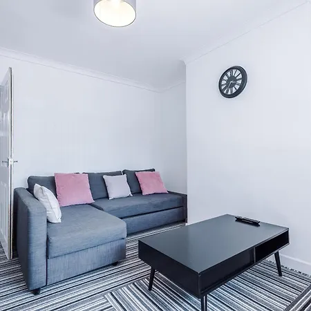 Broughton Haven - 5br House With Spacious Parking Skipton